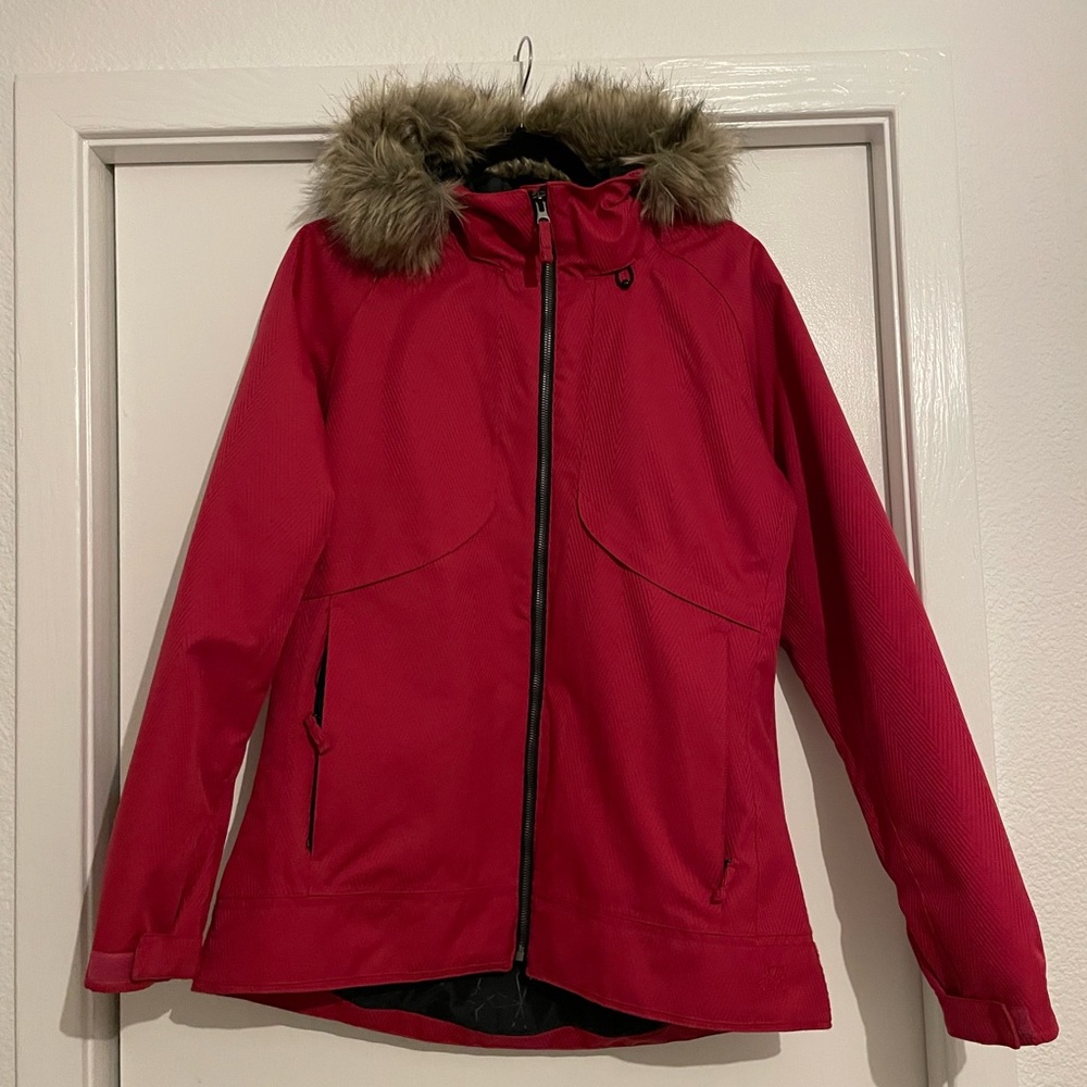 Deep pink snowboarding Jacket / Coat. Worn 2 times. Like new